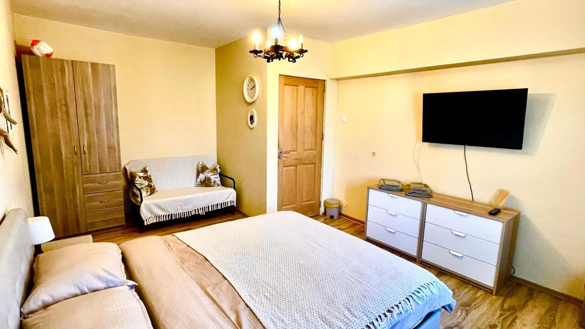 David Apartment Otopeni România