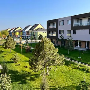 Libertatii Gardens Residences Отопени