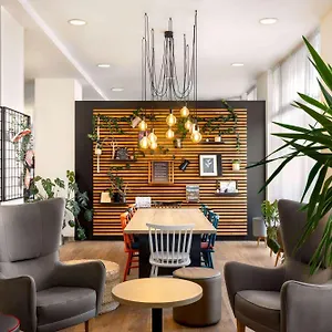Vienna House Easy By Wyndham Bucharest Airport Hotel