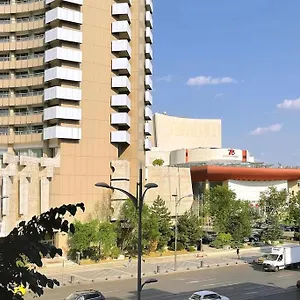 Ultra-central Square Apartment