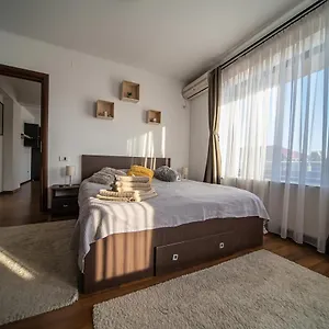  Apartament Tatu Bar&grill